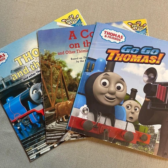 Books Other - 📚2/$6  3-Book Bundle Thomas the Train